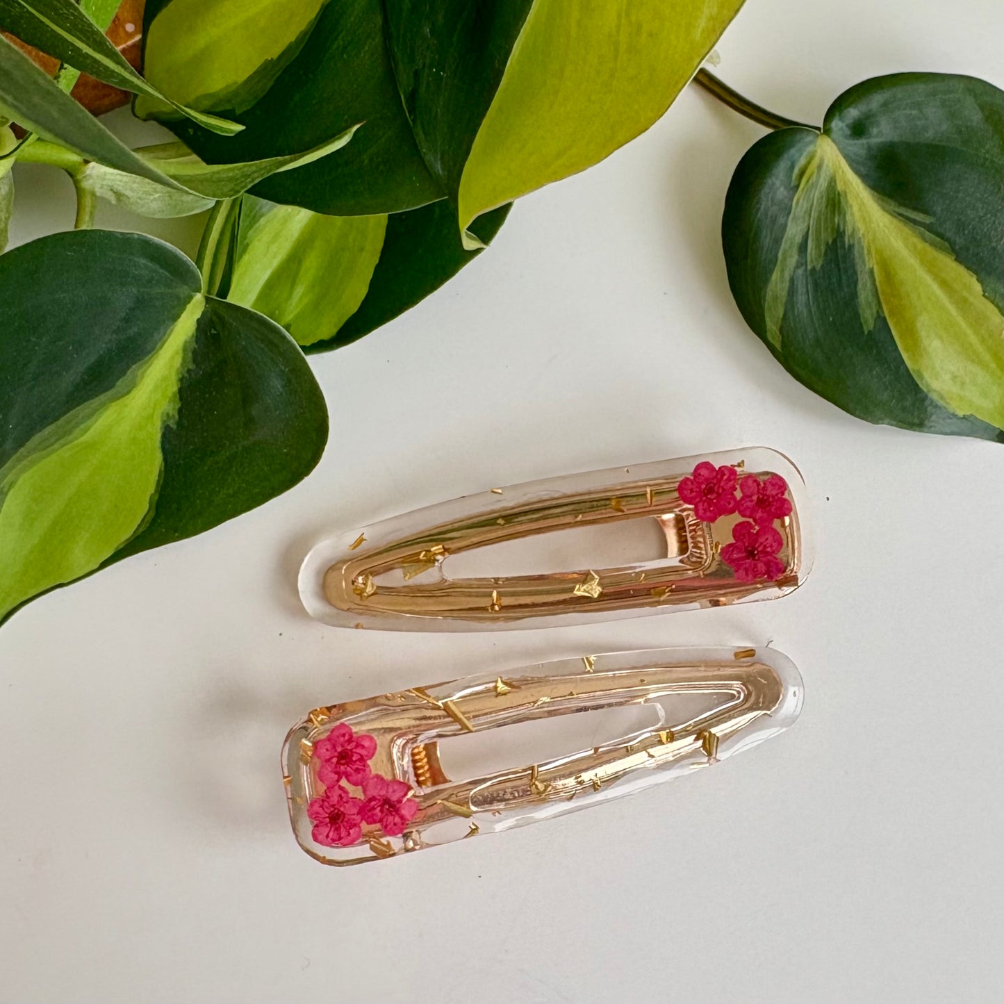 Gold Dainty Flower Hair Clips