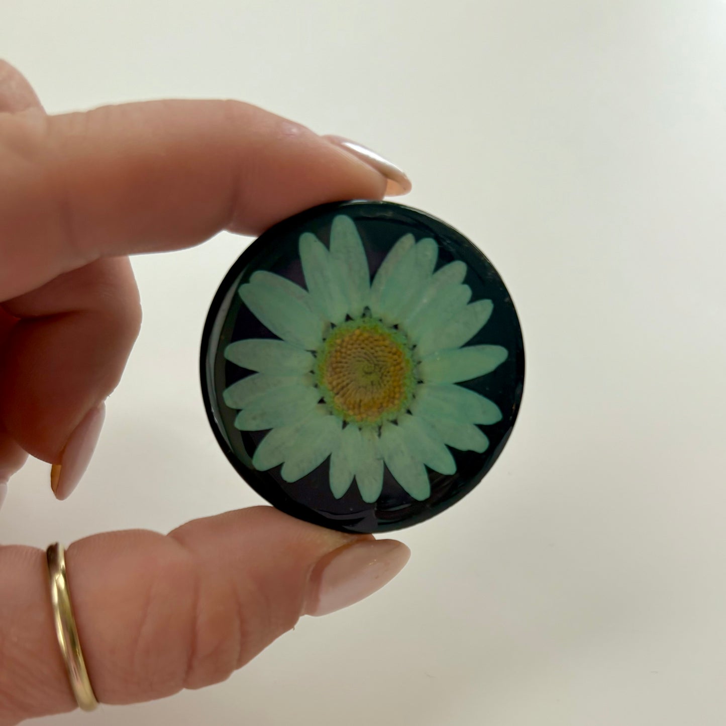 Daisy Flower Phone Grip