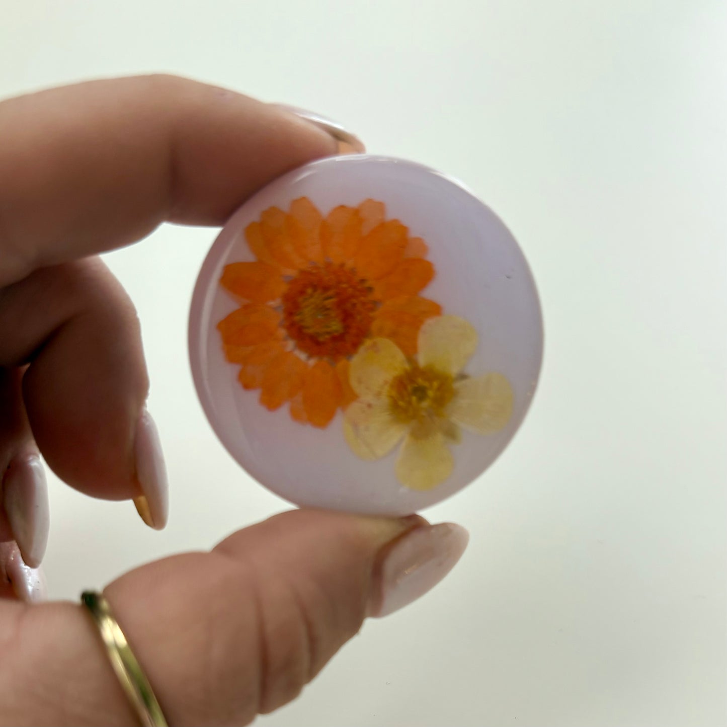 Daisy Flower Phone Grip