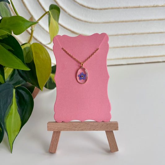 Mary Necklace