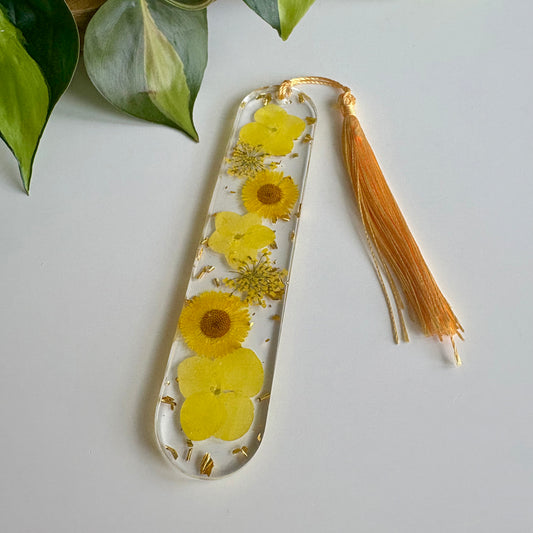 Floral Curved Bookmark