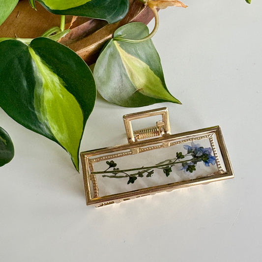 Forget-Me-Not Gold Claw Clip