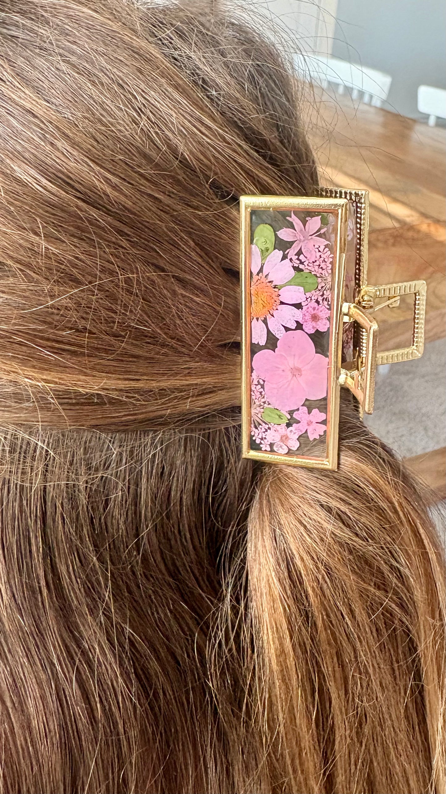 Light Pink Gold Claw Clip