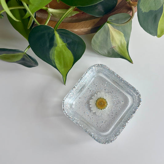White Flower Glitter Dish
