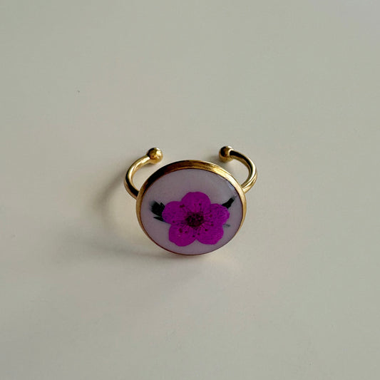 Adjustable Round Floral Ring