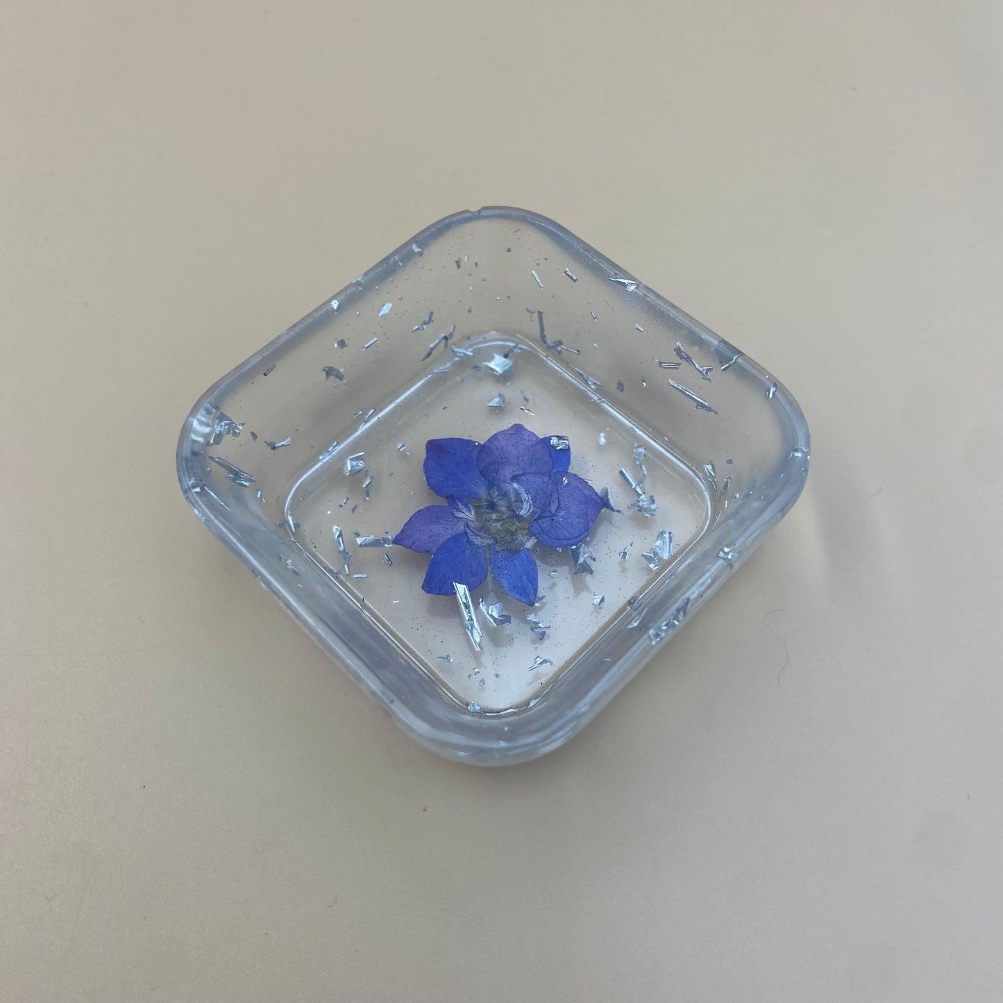 Periwinkle & Silver Flower Square Dish