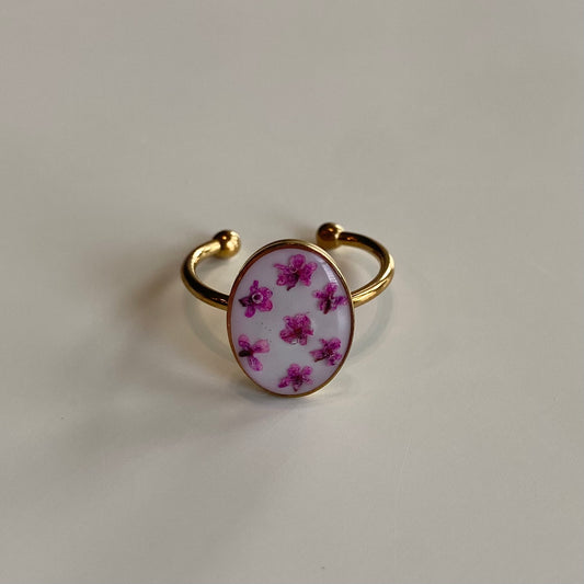 Adjustable Oval White Floral Ring