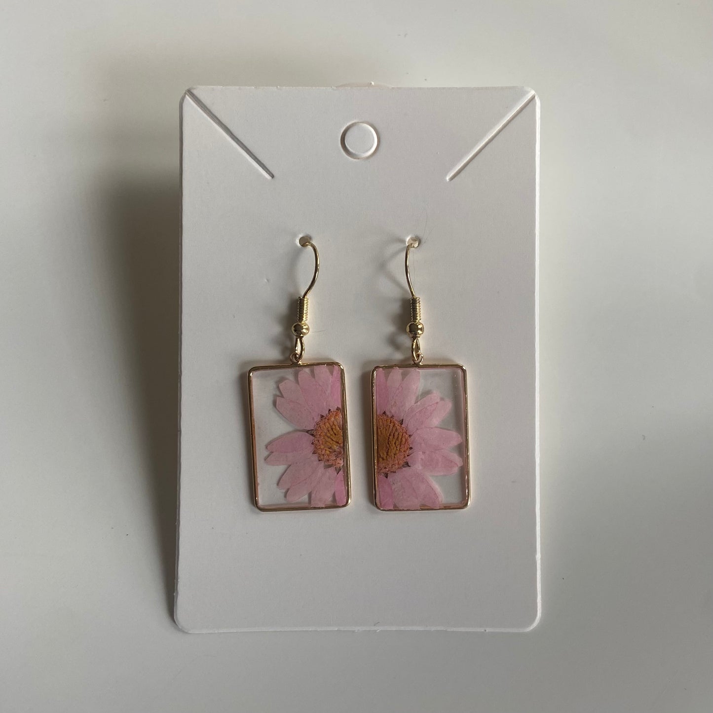 Small Pink Rectangle Daisy Earrings